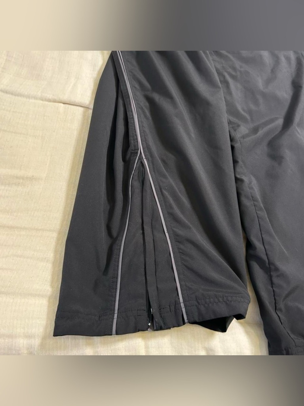 Reebok Y2K Black Track Pants Mesh Lined Zip Hem XXL - Picture 4 of 8